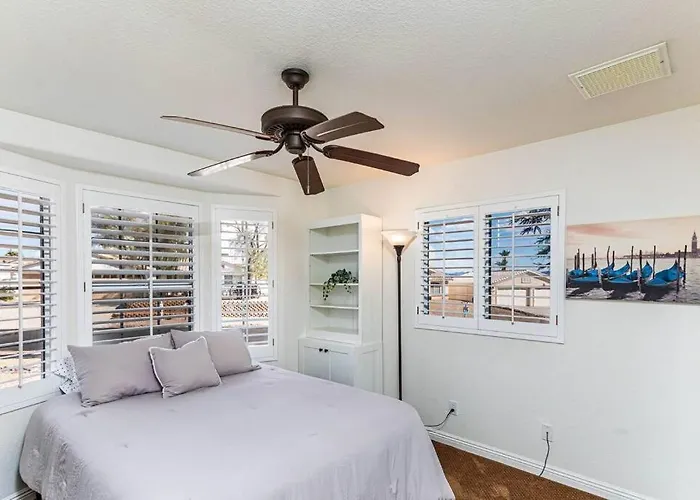 Style Living W/ Pool, Spa, Games Dom wakacyjny Lake Havasu City